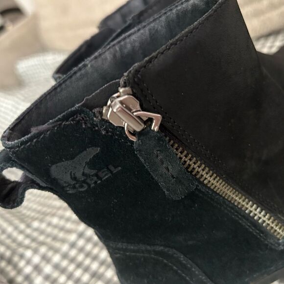 Sorel Emelie Chelsea zip Black Leather suede Ankle Bootie Women's Size 6… - Picture 7 of 9